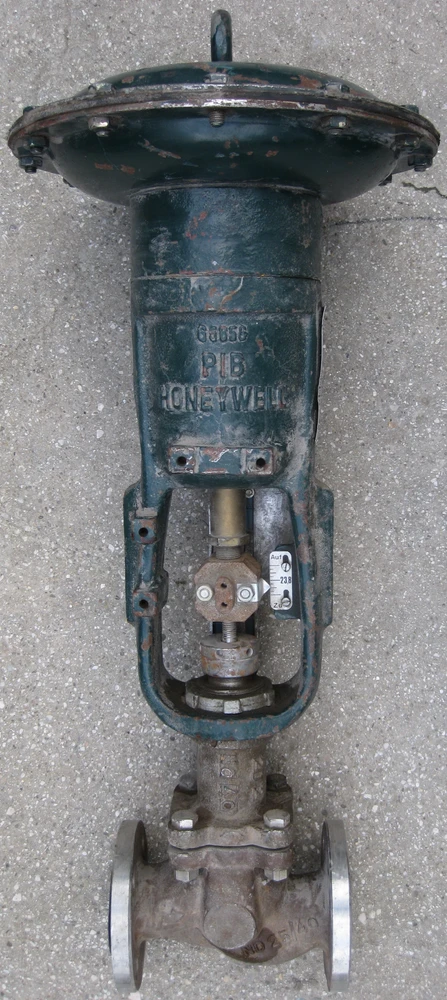 Фото Клапан отсечной нержавеющий с пневмоприводом Ду40 Ру25/40 FASMA