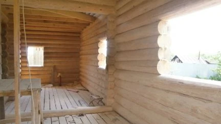 Фото Шлифовка и окраска срубовых и брусовых домов