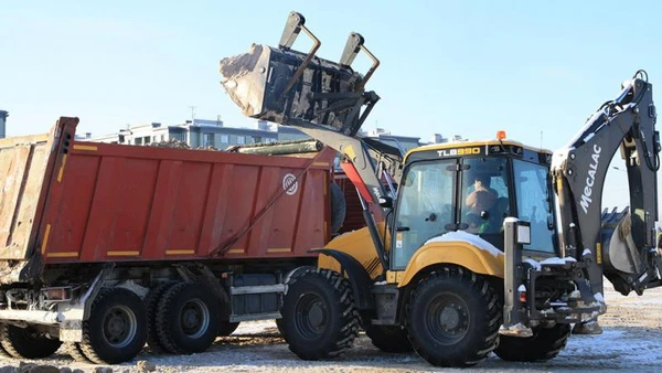 Фото Вывоз мусора, хлама грунта и т.п. по Алуште и ЮБК