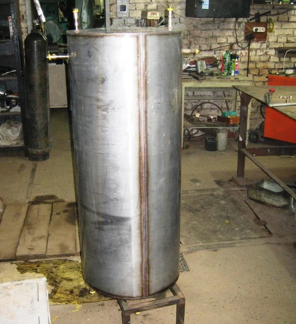 Фото Бак-аккумулятор горячей воды БАГВ