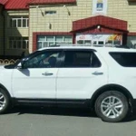 Аренда автомобиля Ford Explorer с водителем