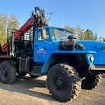 фото Урал лесовоз с манипулятором Велмаш 10-74