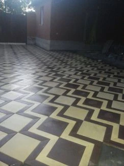 Фото Укладка тротуарной плитки