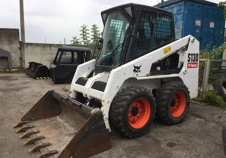 Фото Аренда, услуги мини-погрузчика Bobcat S130