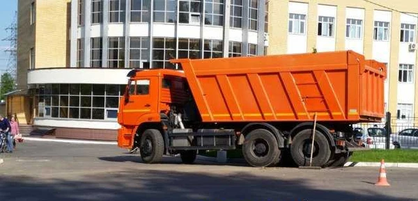 Фото Вывоз мусора камаз