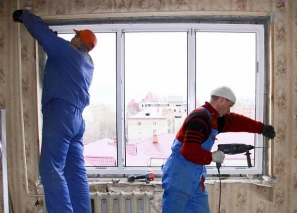 Фото Установка металлопластиковых окон и лоджий