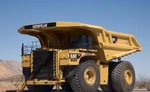 фото Карьерный самосвал caterpillar