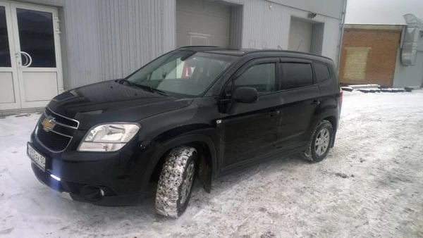 Фото Автомобиль на свадбу