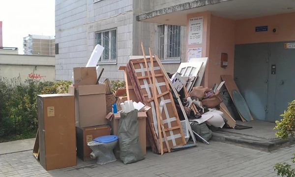 Фото Вывоз мусора хлама в Симферополе