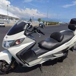 Аренда макси скутера Suzuki SkyWave 400