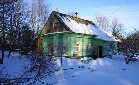 Фото Бревенчатый жилой дом, с удобным подъездом, недалеко от Волг