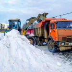 Уборка снега тракторами / Вывоз снега самосвалами