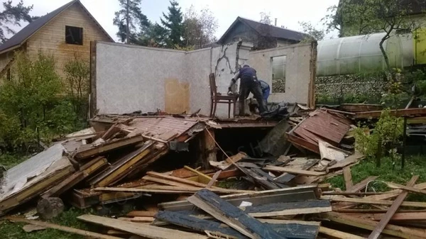 Фото Ломаем, демонтируем в зарайске с вывозом