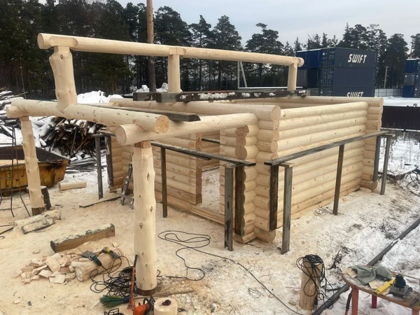 Фото Бани из кедра ручной рубки от производителя