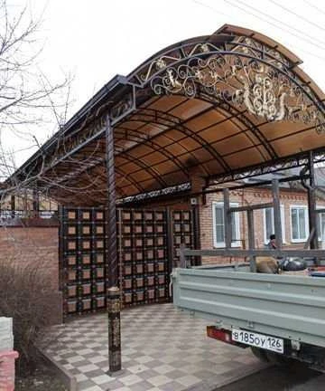 Фото Навесы, ворота, перила Художественная ковка
