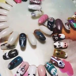 Начинающий мастер маникюра