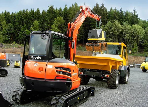 Фото Мини-экскаватор Kubota КХ057-4