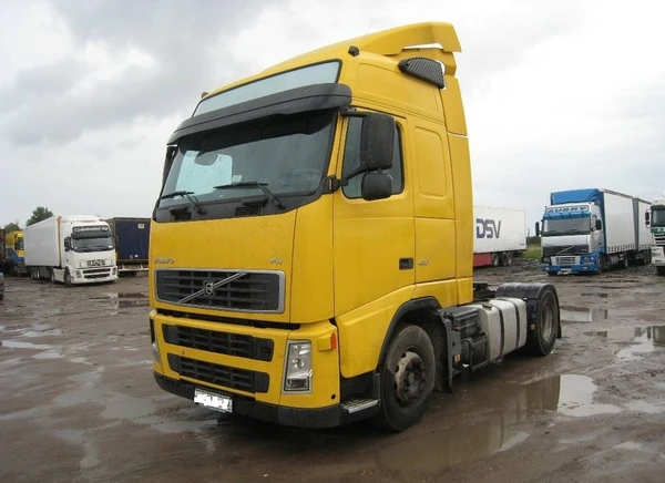 Фото Седельный тягач Volvo FH400 4х2 - 2006 год