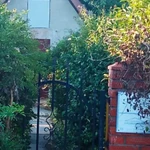 Фото №2 Продам участок снедостроеным домом