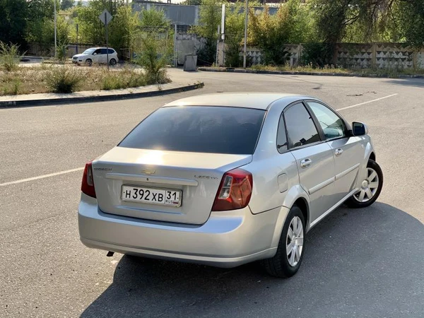 Фото Прокат аренда авто лачети автомат от 1000 р.