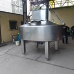 фото Вертикальный сыроизготовитель (ферментер) закрытого типа