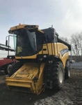 фото Комбайн зерноуборочный New Holland CX-6090 (2012 г.)