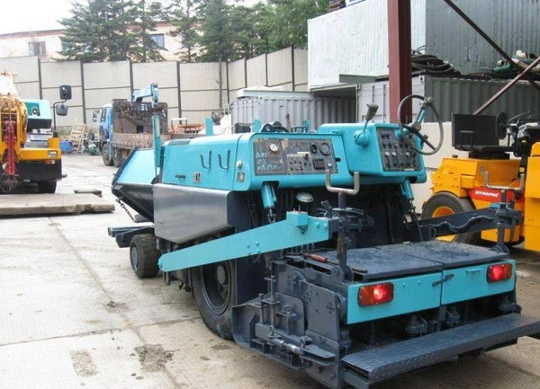 Фото Асфальтоукладчик Sumitomo Hanta F25W2