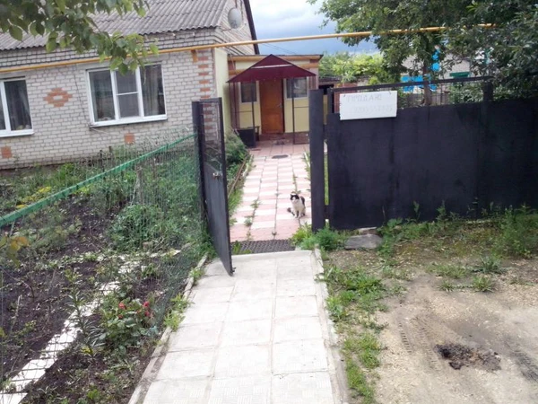 Фото Сдам трехкомнатную квартиру в центре с.Долгоруково