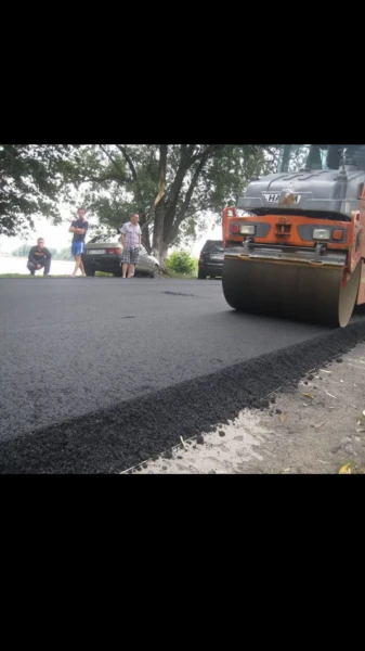 Фото Укладка асфальта асфальтирование дорог 