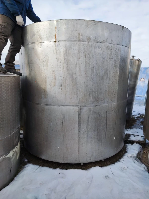 Фото Ёмкость одностенная из нержавеющей стали