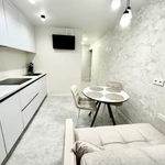 Фото №2 Просторные апартаменты в центре города