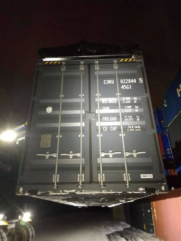 Фото Новый морской контейнер 40 футов