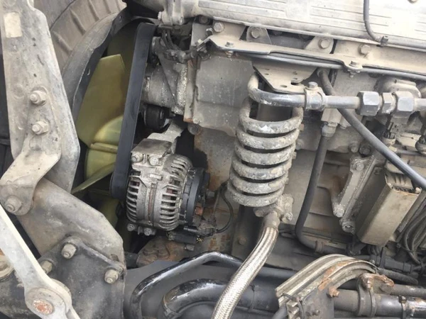 Фото техпомощь на дороге грузовым авто 