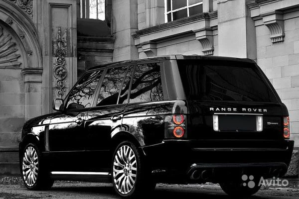 Фото  Внедорожник Range Rover с водителем