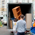 фото Грузоперевозки по Омску — газель с грузчиками