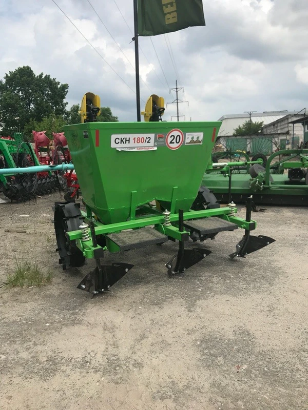 Фото Картофелесажалка двухрядная СКН-180/2 D-POL