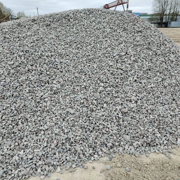 Фото Гранитный щебень 20–40 с доставкой