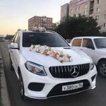 Белый автомобиль на свадьбу