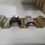 фото Скоба для профилированного  поликарбоната