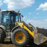 Услуги экскаватора погрузчика JCB4CX