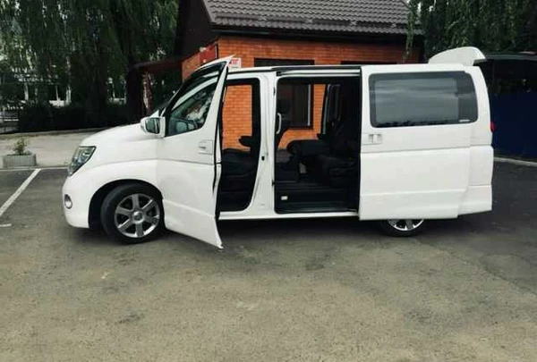 Фото Микроавтобус