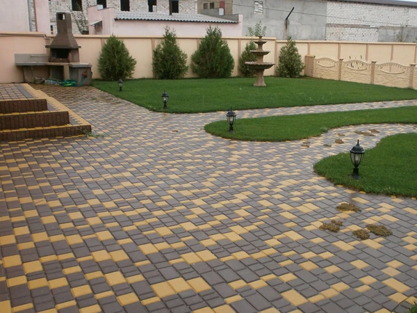 Фото Укладка тротуарной плитки в Дивноморске