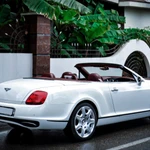 Фото №3 Прокат Bentley