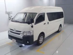 фото Грузопассажирский микроавтобус категория B Toyota Hiace Van кузов TRH226K модификация S Long DX гв 2014 4wd салон 6 мест грузопод 1 тн пробег 101 т.км белый