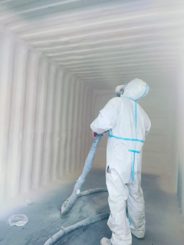 Фото Утепление пенополиуретаном ППУ за 1 день!