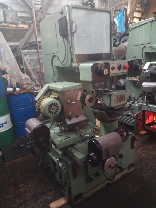 Фото Станок 395М оптический профилешлифовальный