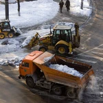 чистим и вывозим снег.спецтехника