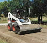 фото Авто Вибро - каток на базе мини - погрузчика Bobcat