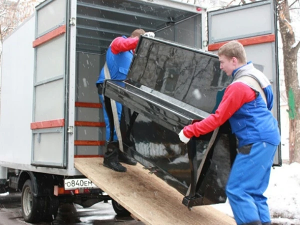 Фото ГРУЗОПЕРЕВОЗКИ, ГРУЗЧИКИ, ПЕРЕЕЗДЫ. 