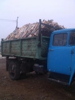 Фото Дрова колотые березовые, осиновые и ольховые